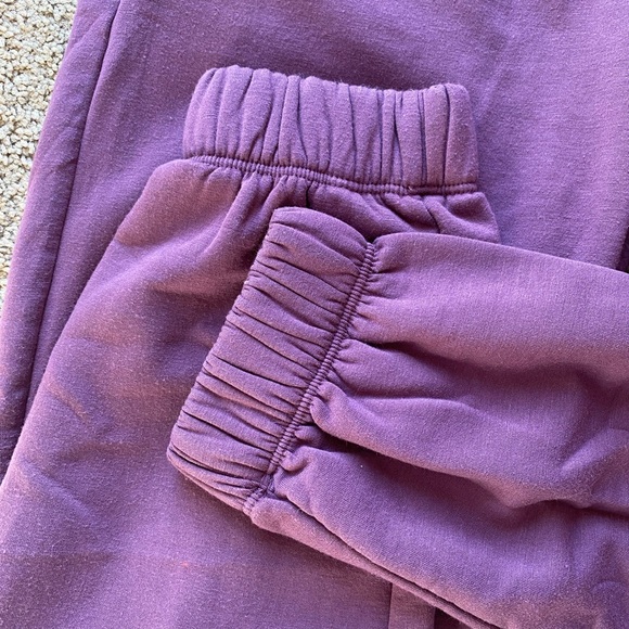 Bundle of 2 Boutique Soft & Cozy Jogger SWEATPANTS(Sizes:S-XL) - Picture 9 of 11